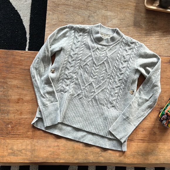 Veronica Beard Sweaters - Veronica beard xs 100% cashmere grey